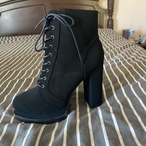 Heeled boots, 10 run a little small